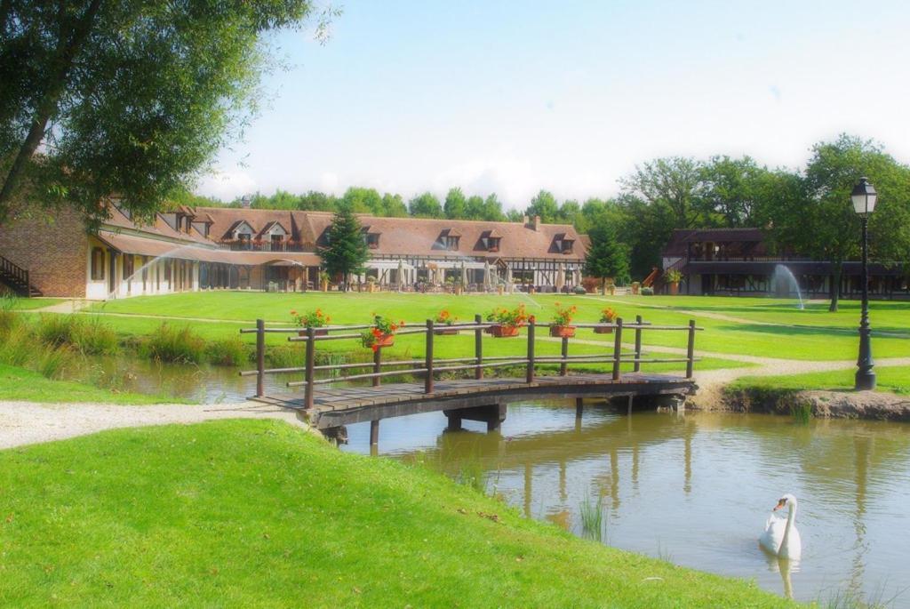 L'Oree Des Chenes, The Originals Relais La Ferte-Saint-Aubin Luaran gambar