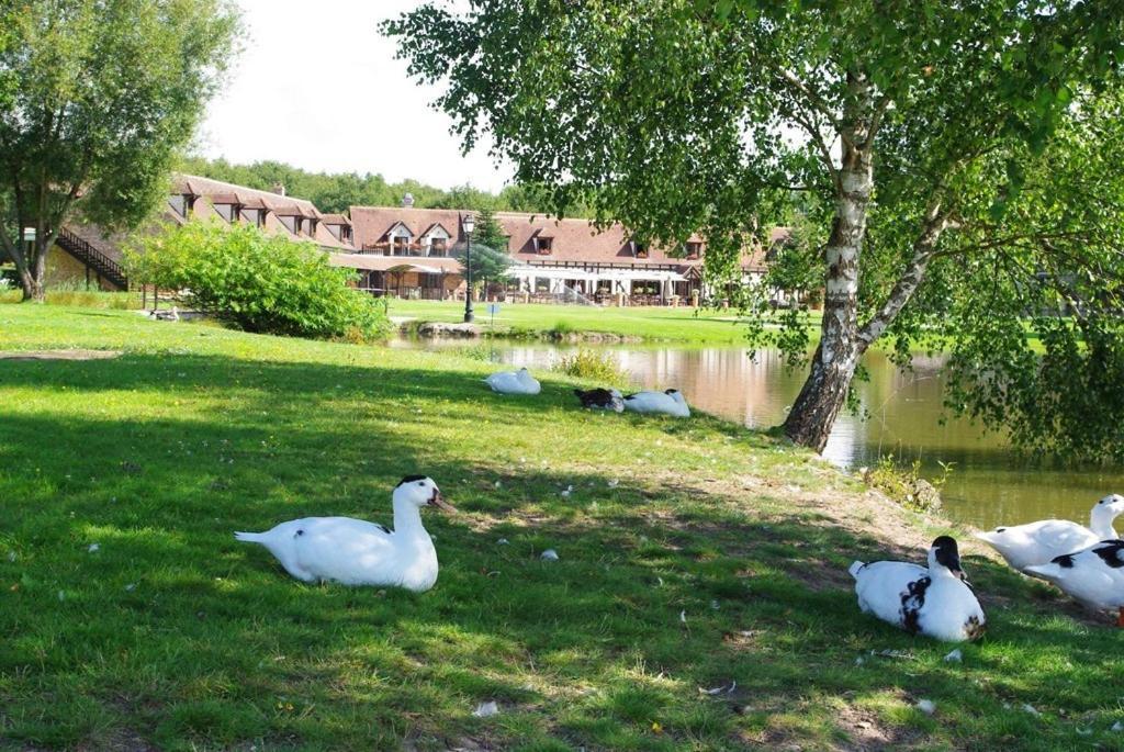 L'Oree Des Chenes, The Originals Relais La Ferte-Saint-Aubin Luaran gambar